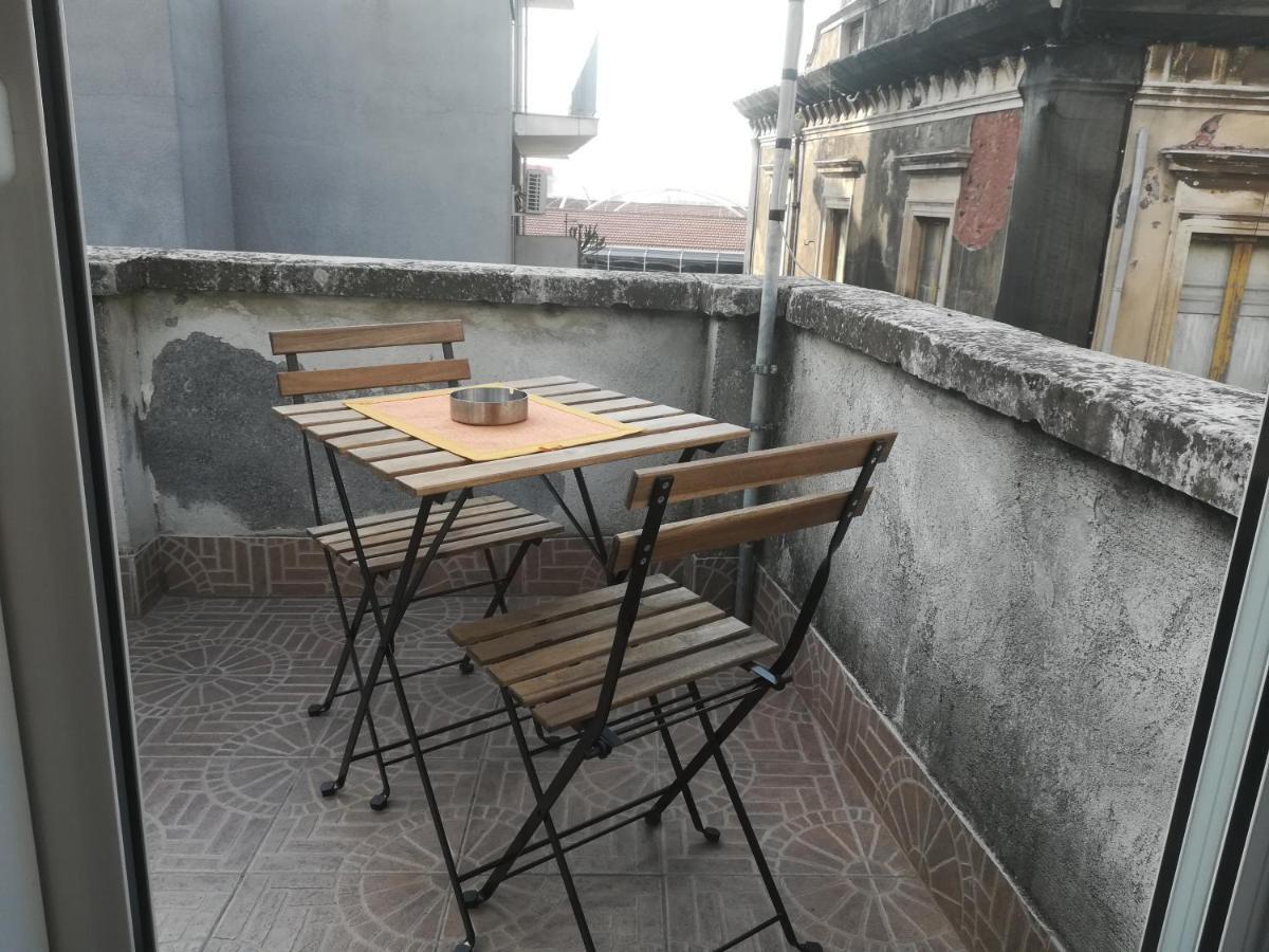 La Terrazza Sul Centro Apartment Catania Luaran gambar