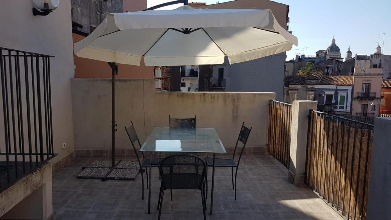 La Terrazza Sul Centro Apartment Catania Luaran gambar