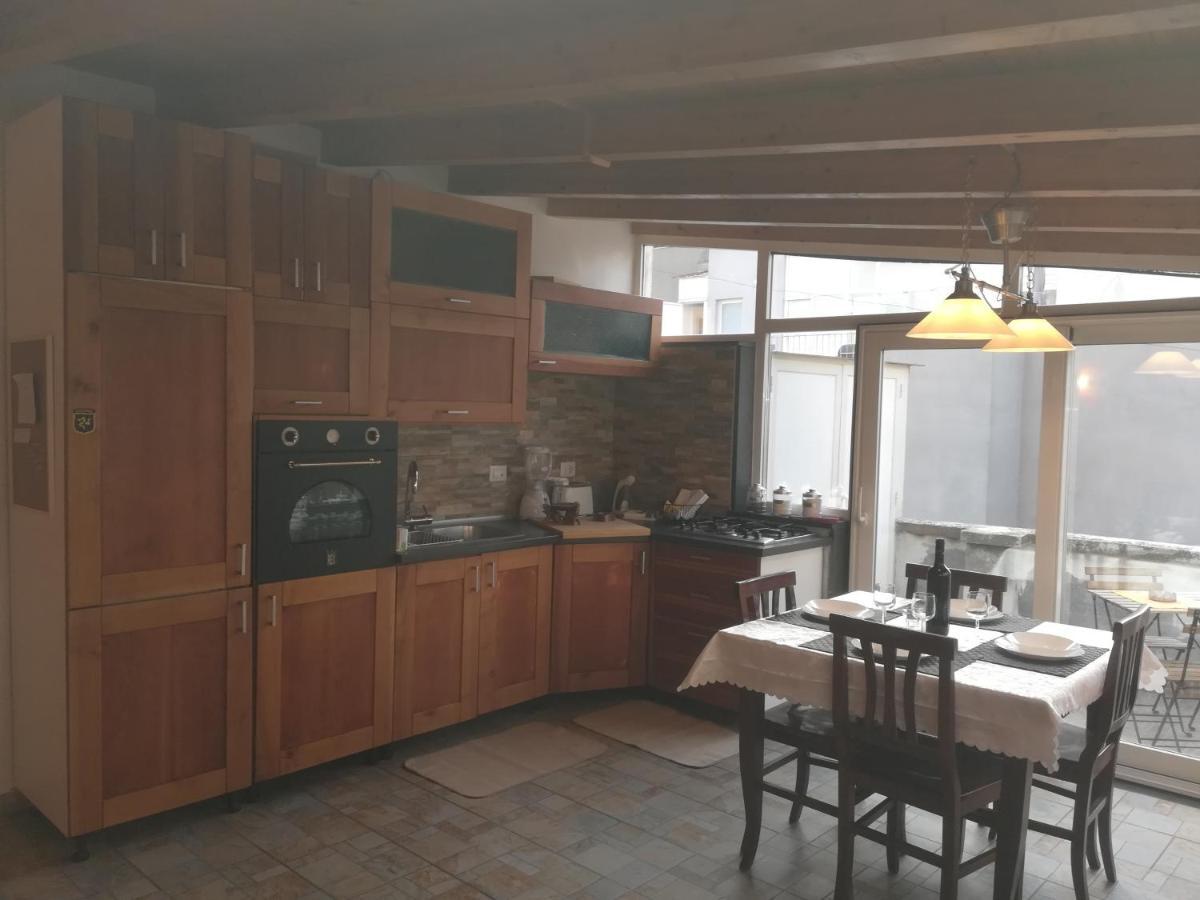 La Terrazza Sul Centro Apartment Catania Luaran gambar