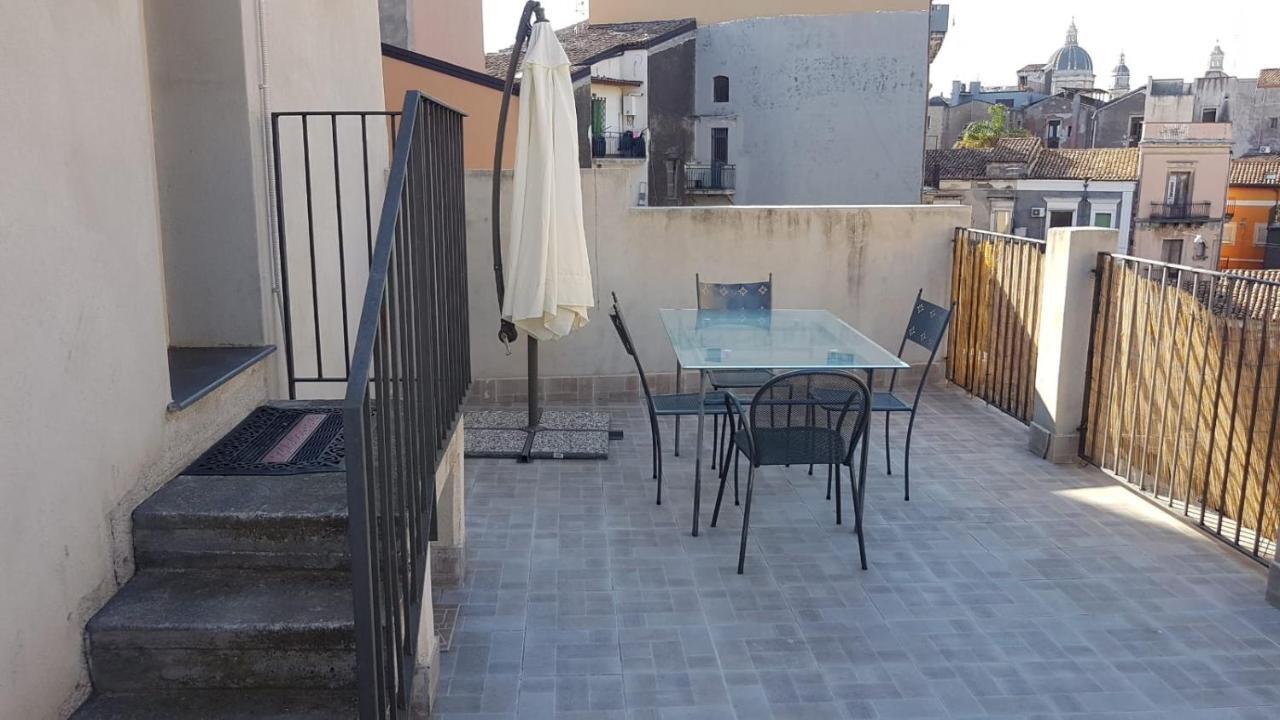 La Terrazza Sul Centro Apartment Catania Luaran gambar